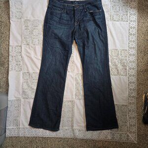 Lucky Brand Sweet n’ Low Flare Jeans Women’s Size 14/ 32 Reg